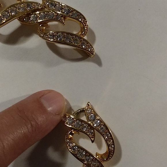 ELIZABETH TAYLOR AVON NECKLACE - Picture 4 of 5